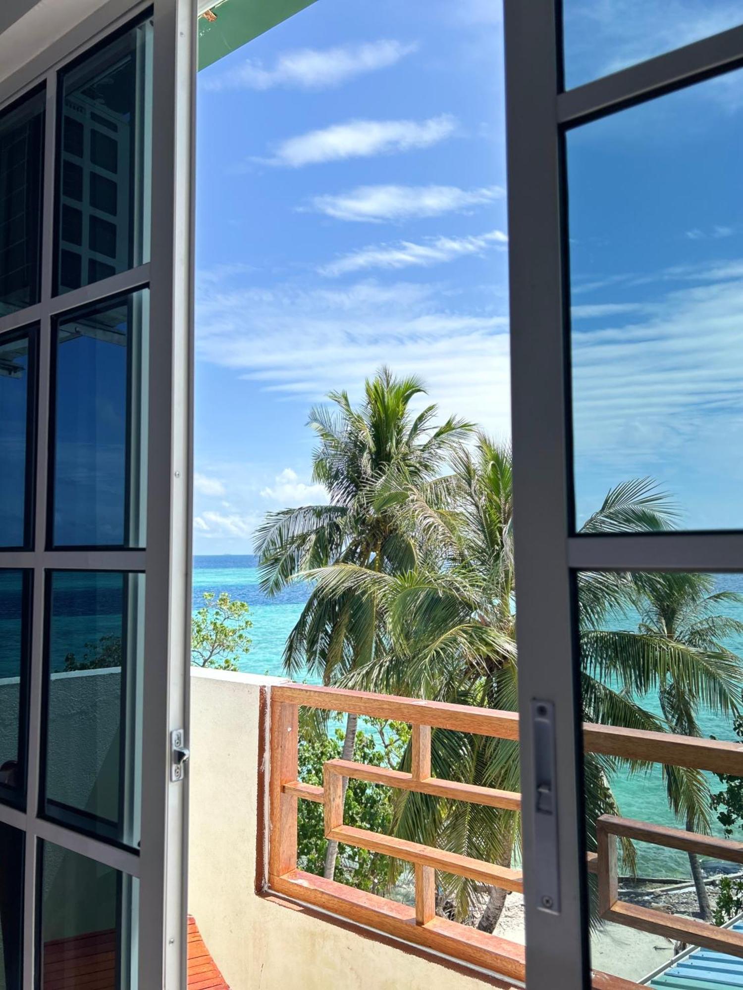 Hotel Aqua Sunset Gulhi Exterior foto